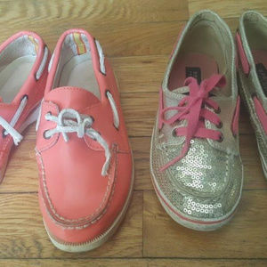 Lot of 2 Pairs of Girls' Sperry Shoes size 1.5
